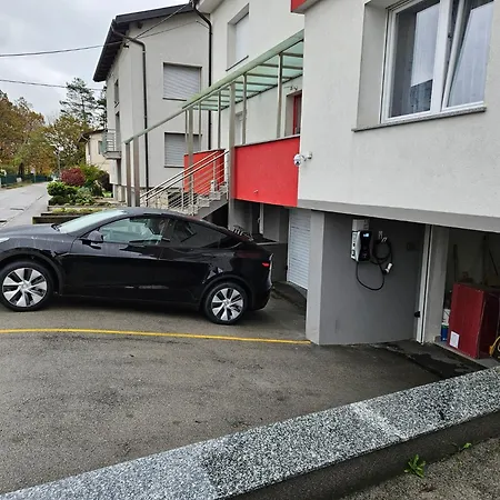 Patricia House Lägenhet Ljubljana
